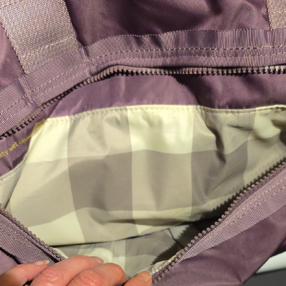lululemon athletica Mauve Travel Bag - Picture 7 of 16